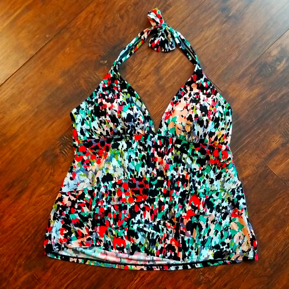 2 piece Bathing Suit in excellent condition